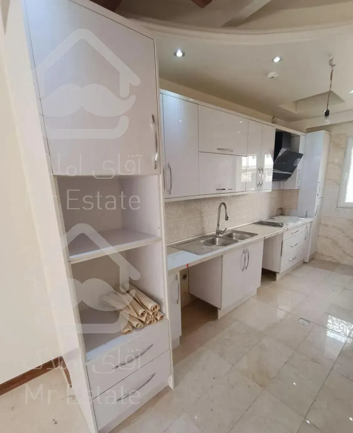 ۱۰۲ متر نوساز اقبال پور