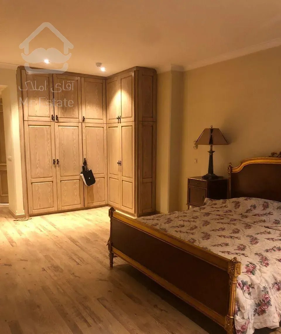 فروش آپارتمان ۳۳۵ متری ۴ خوابه در فرشته