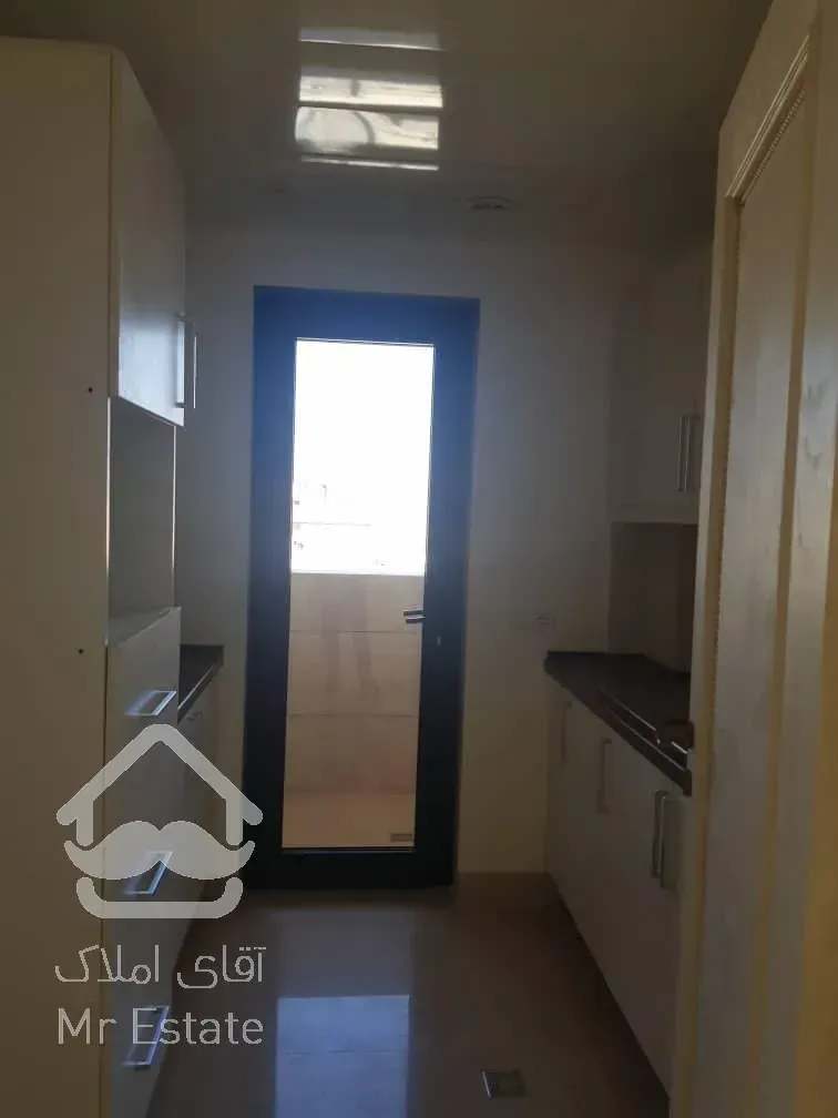 اجاره و رهن دفتر کار موقعیت اداری زعفرانیه 350  متر اکازيون