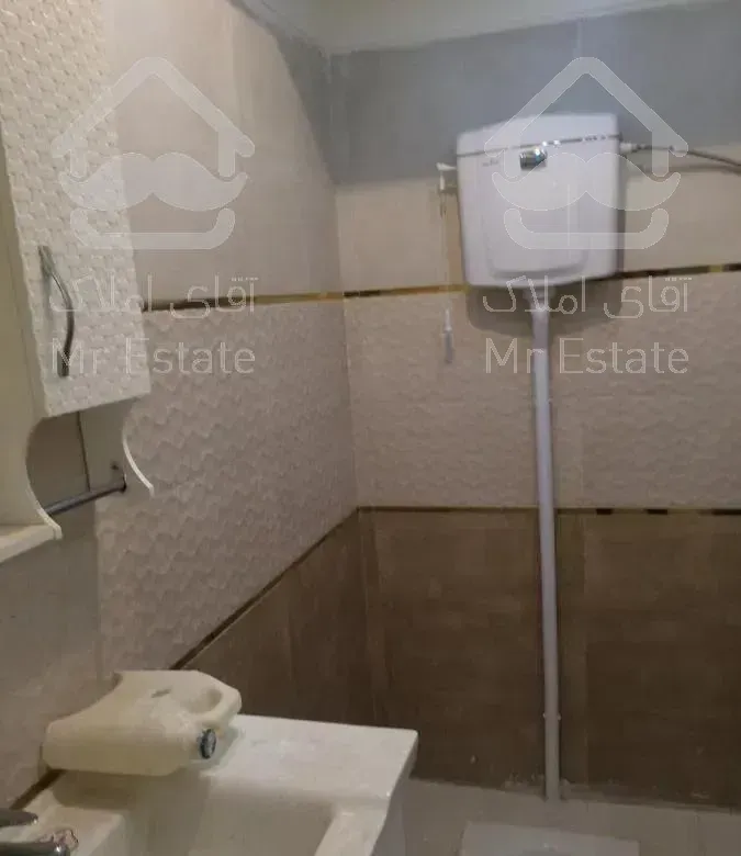 ۱۱۷ متر ۲ خواب  تهرانپارس غربی ( رشید )