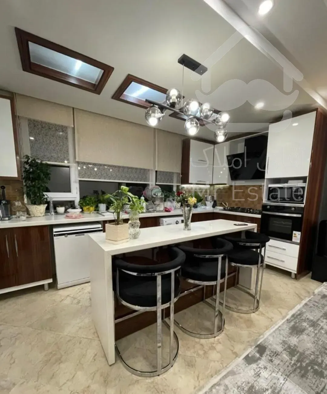 فروش فوری ۶۰ متر یک خواب نما ترکیبی ۵ ساله