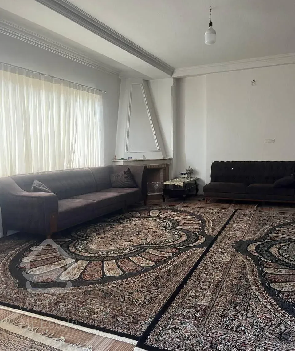 آپارتمان ۱۰۳متری سنددار خیابان امام نسیم فرد