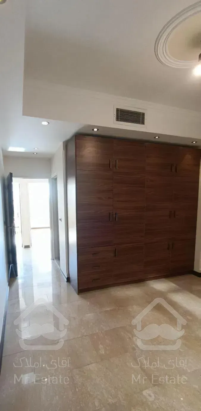 میرداماد ۱۶۰متر ۳ خواب خوش نقشه و غرق در نور