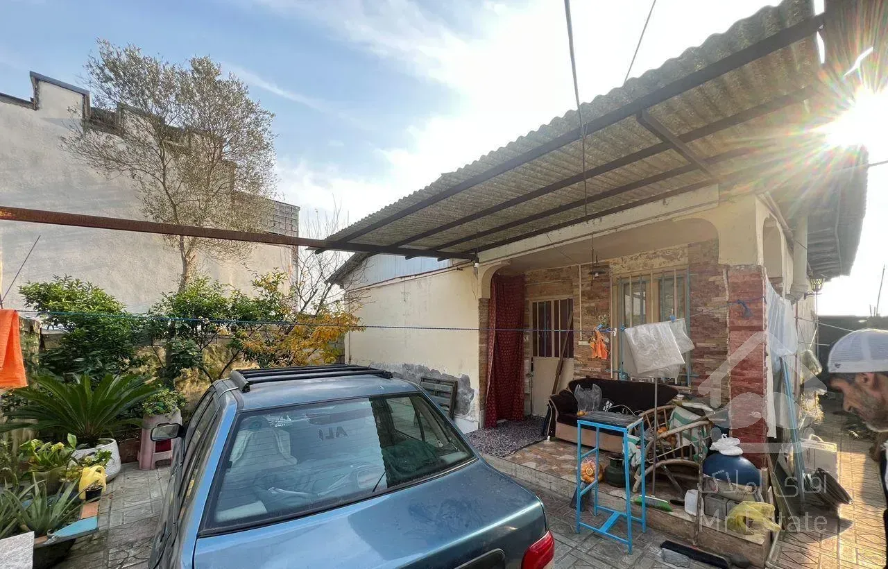 فروش ویلا ۱۷۳متری با سند تکبرگ