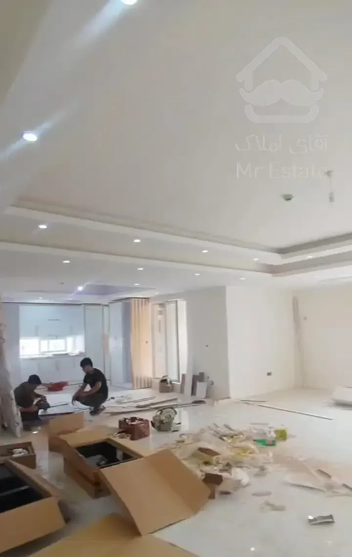 واحد 210 متری دو نبش / تک واحدی / براعتی