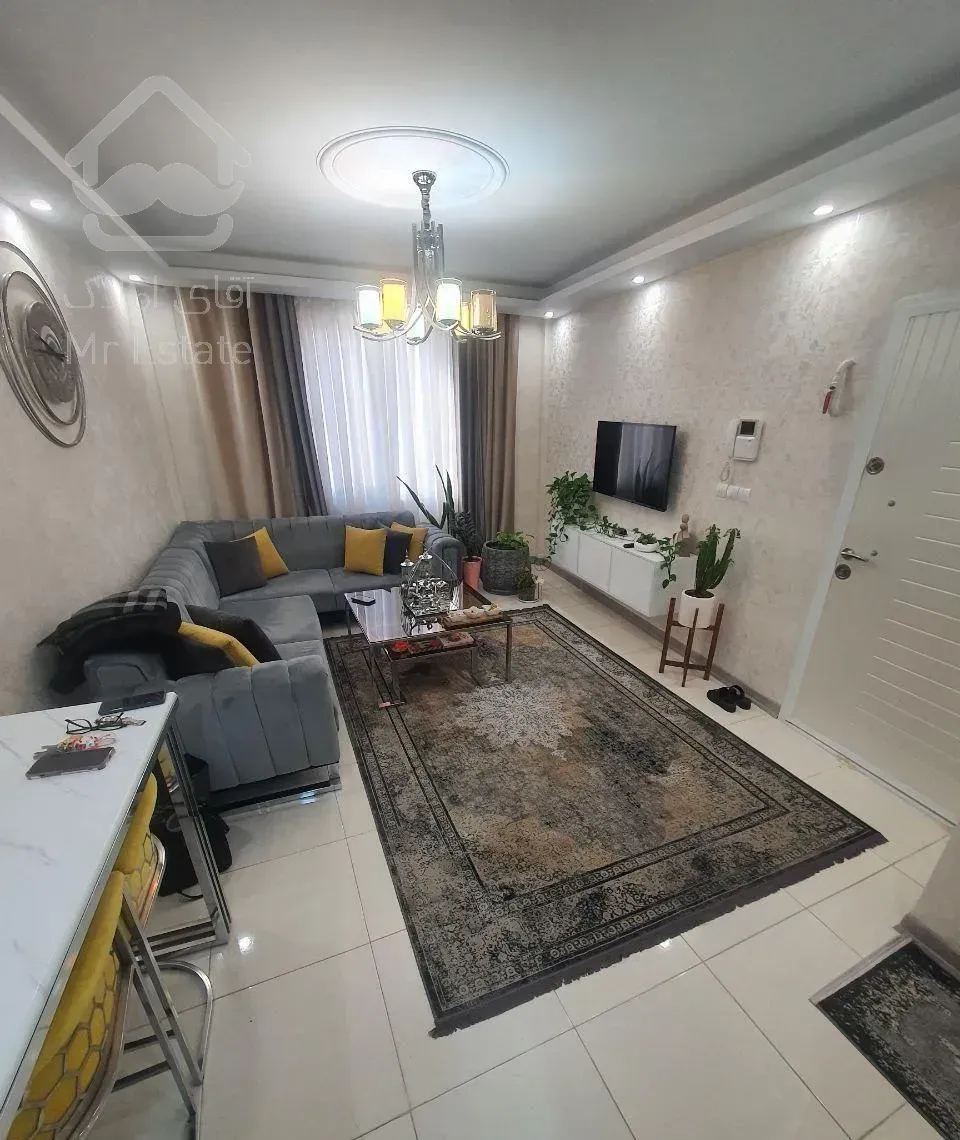 44متر/پارکینگ/بازسازی شده/فرصت خرید