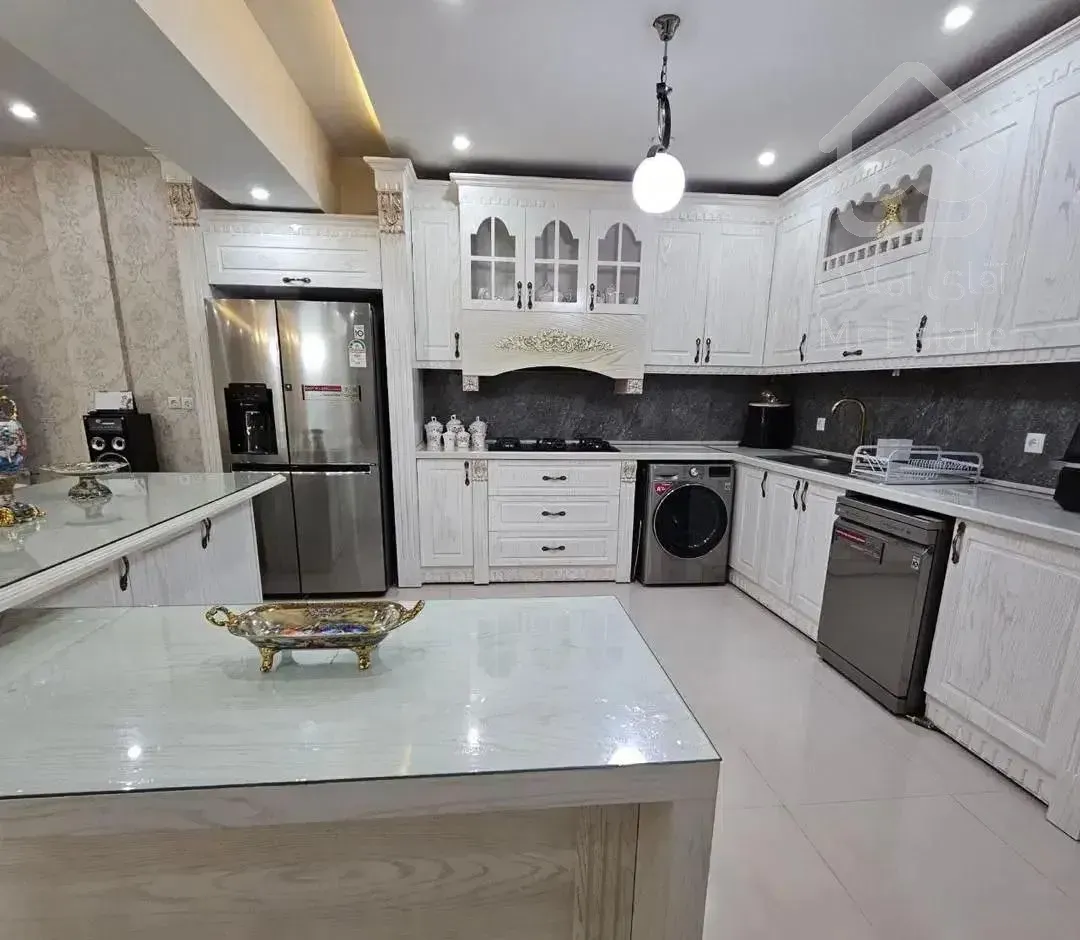 185متر/اقبال/جنوبی/معاوضه /2قدم تا مترو وپارک