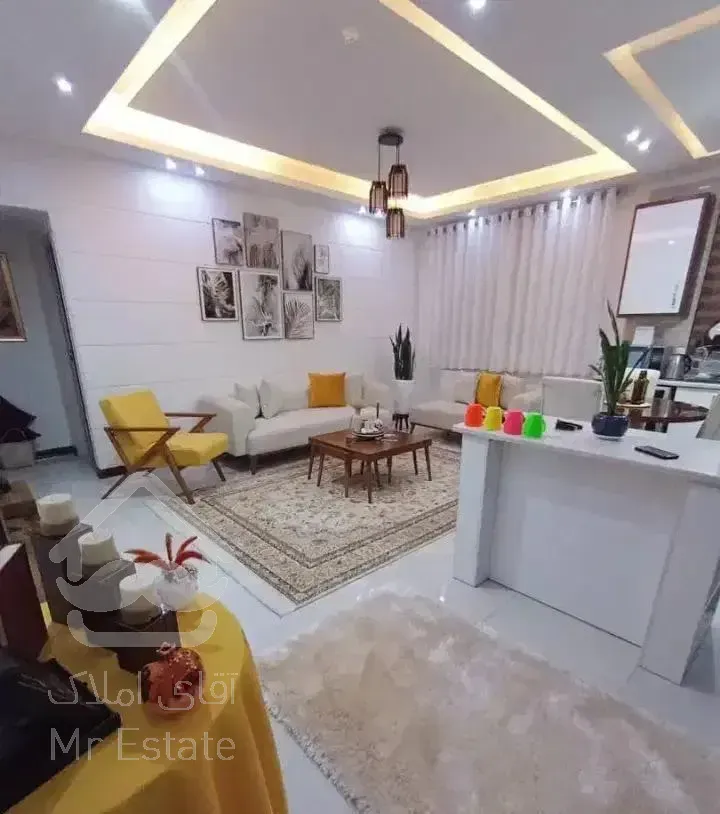 اپارتمان۶۱م/دوخوابه/فول/سالن پرده خور/شهران