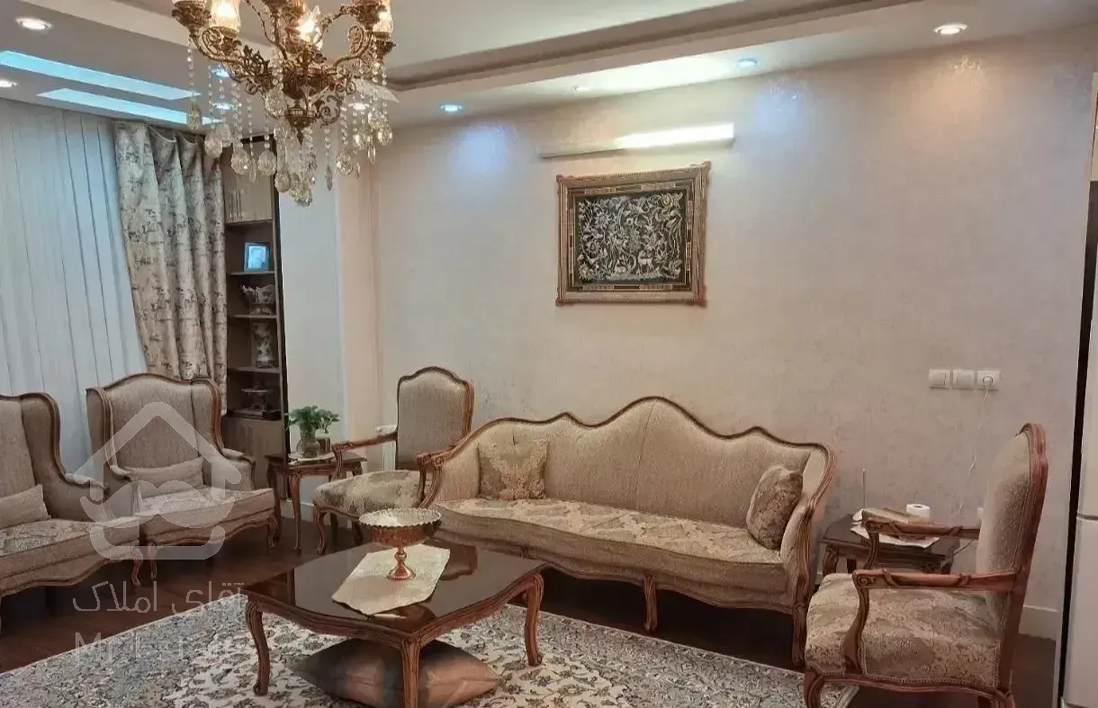 83 متر دو خوابه انقلاب اسلامی