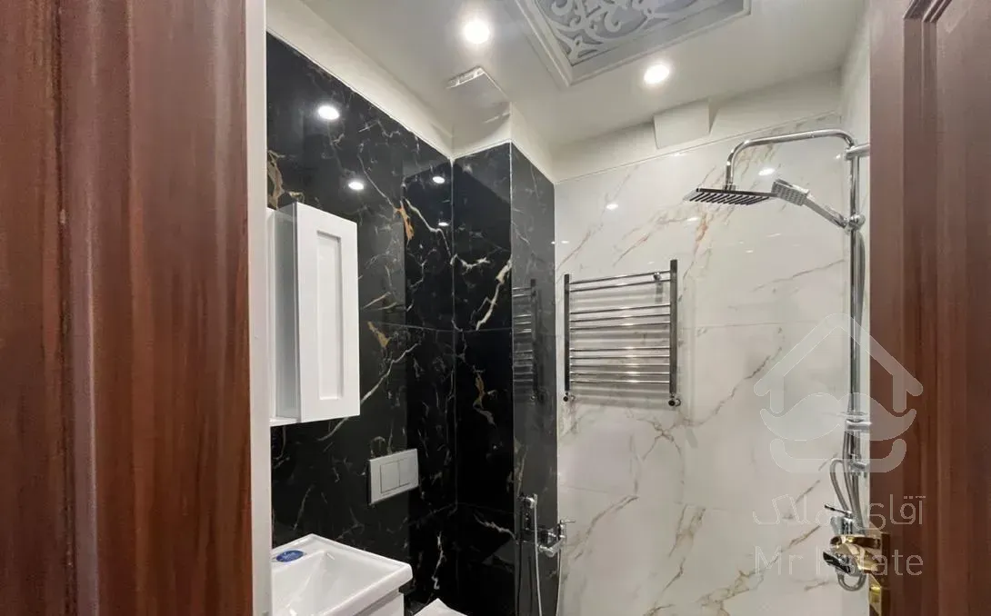 ۱۴۵مترونک شیخ بهایی/نوساز/کلید نخورده/2پارکینگ