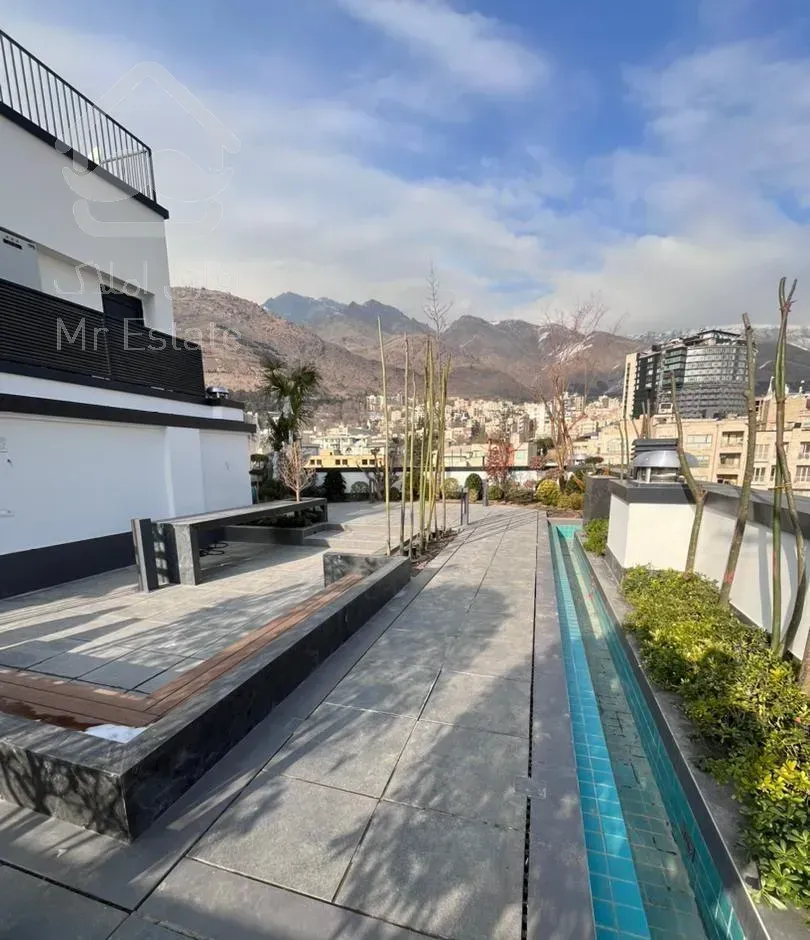 نیاوران ۱۸۰متر ۳خوابه نوساز (سوئیت مجزا)