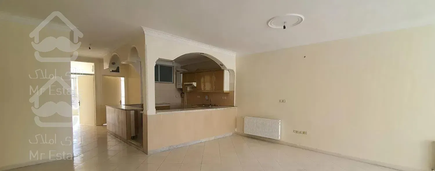 آپارتمان ۱۳۰ متری سیندخت شمالی