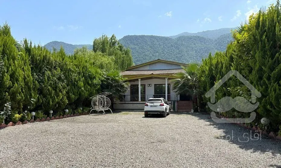 ویلا باغ ۵۶۰ متری با سند ۶ دانگ / نوشهر