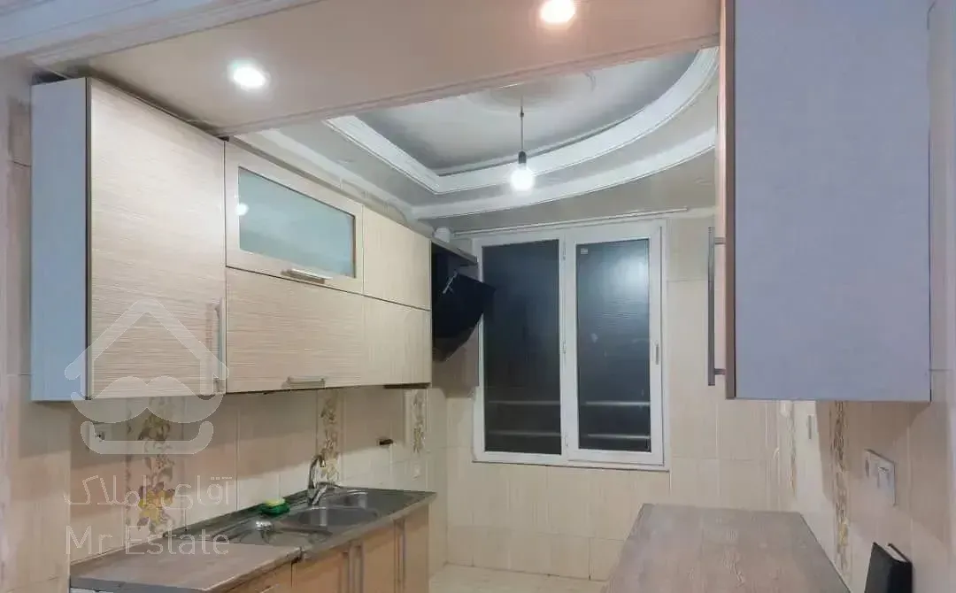 ۶۰ متر دو خواب مدرس نبش رضایی