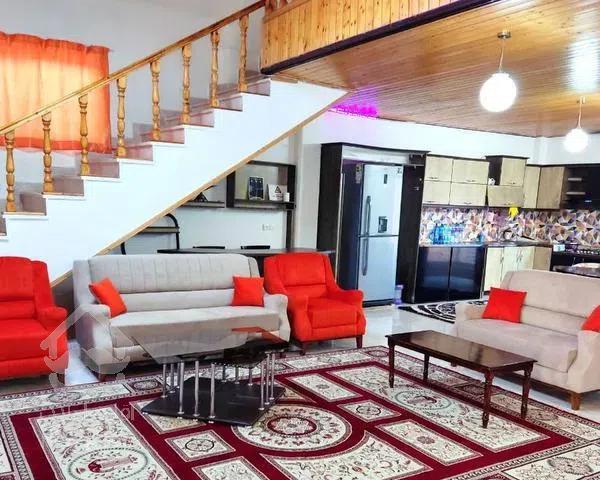 ویلا استخردار با حیاط دلباز