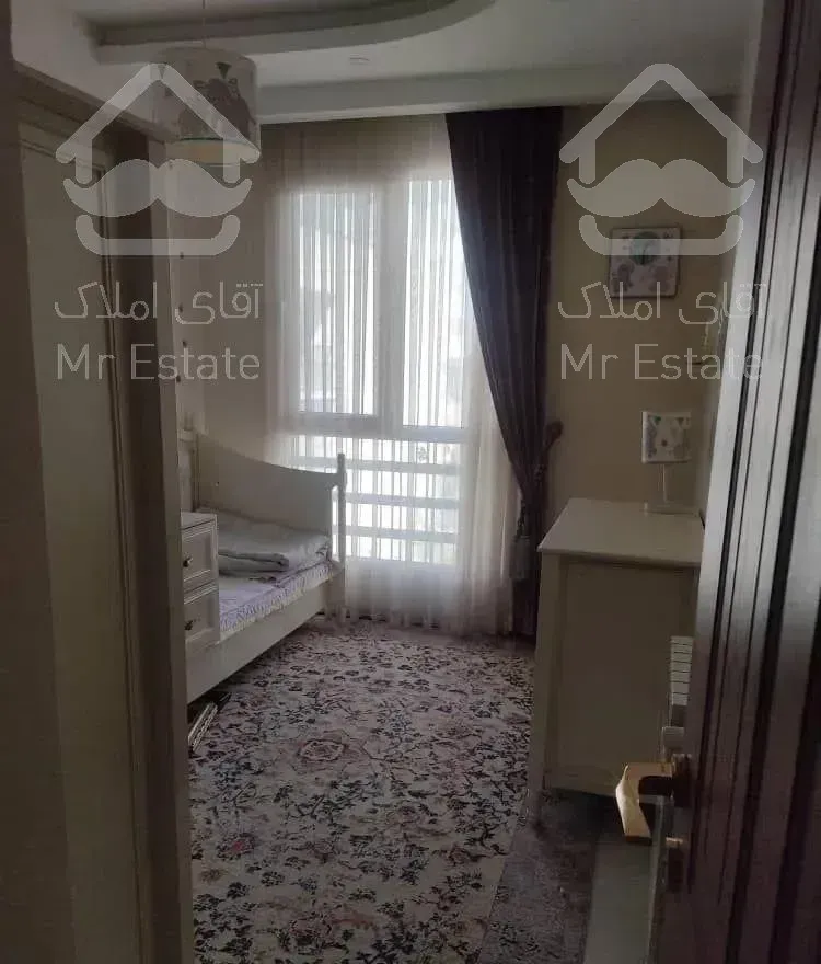 ازگل ۱۴۰ متر ۳ خوابه فول امکانات