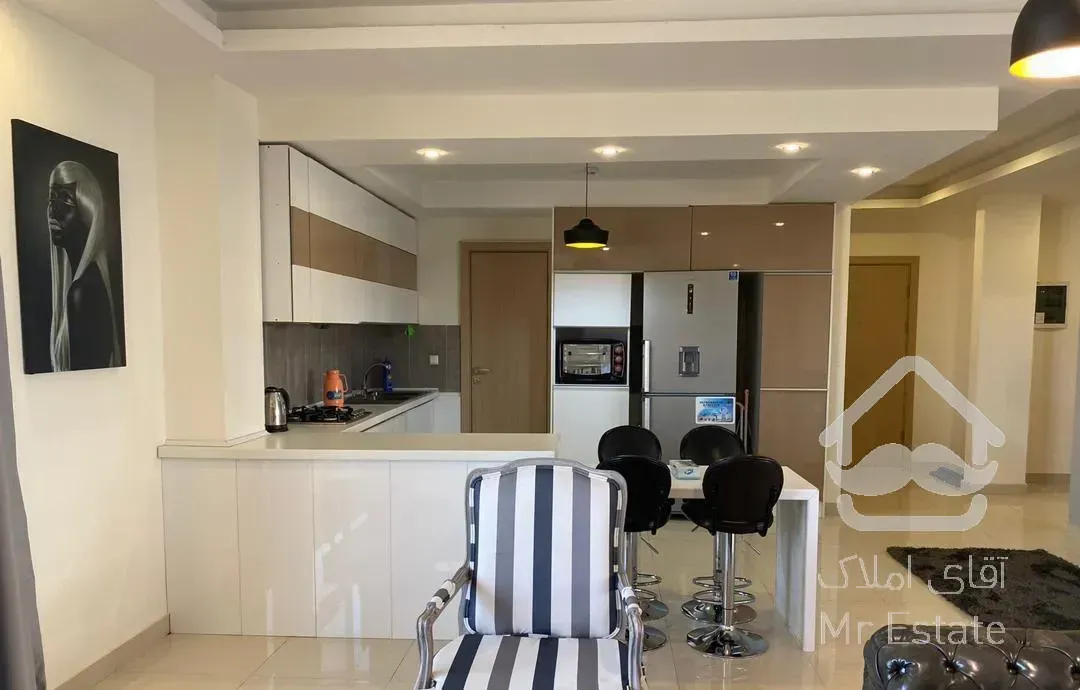 ویلا 2 خواب    ویو   دریا     بیلیارد دار  فول