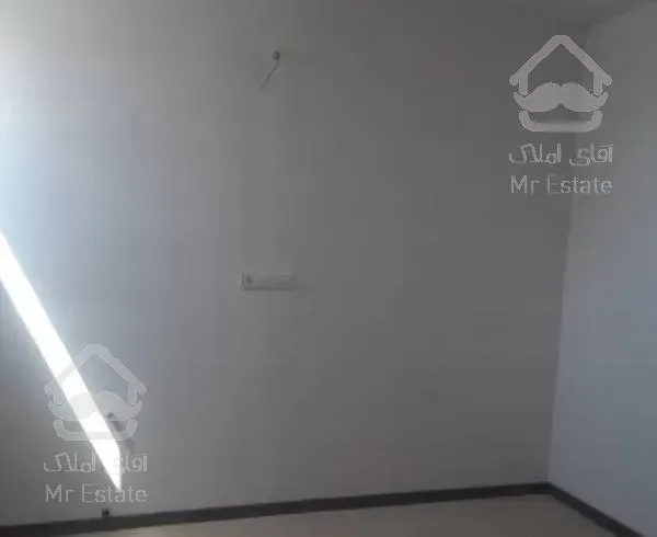 اپارتمان نوساز در اشترجان