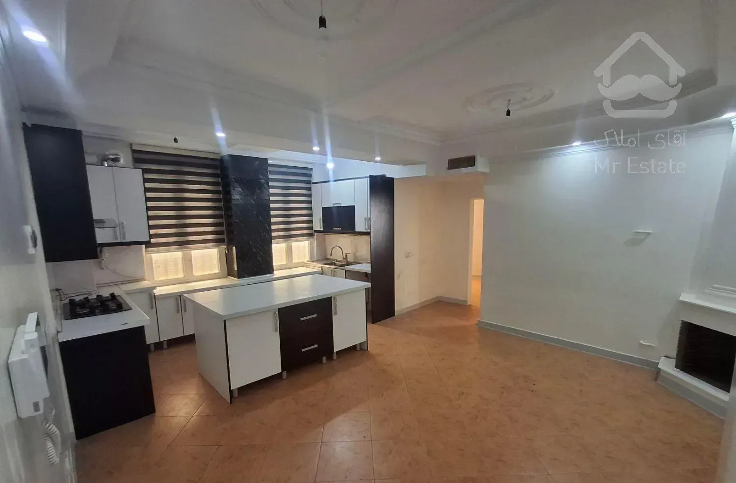 ۶۹متر استادمعین با پارکینگ