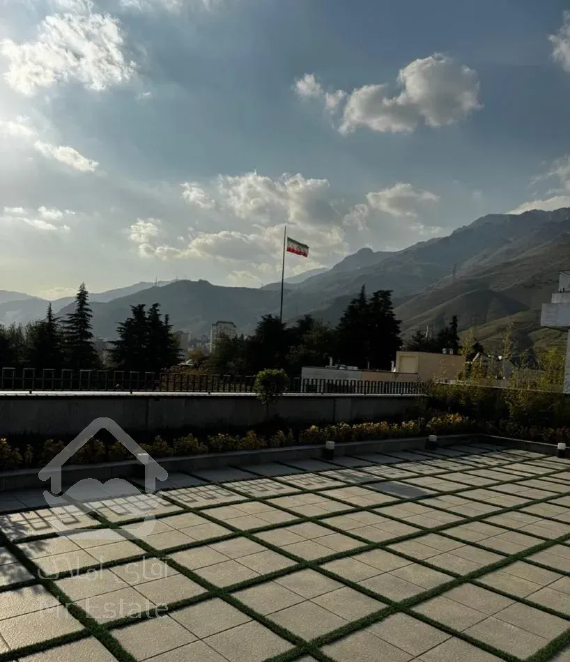 فروش ۱۹۲ متر ۳ خوابه/ تکواحدی طبقه ۱۰/ ازگل