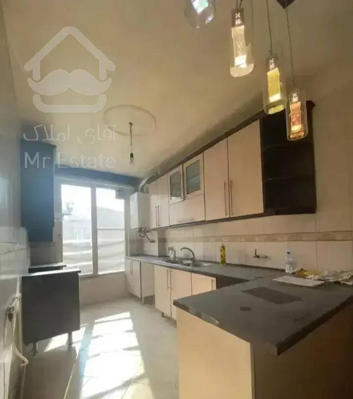 رهن آپارتمان ۵۲ متری میدان ۷۰