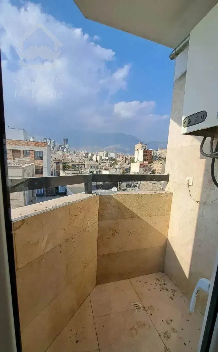 شمال‌ظفر ۶۵متری * ویوکوه *فول‌امکانات * کم‌سن *