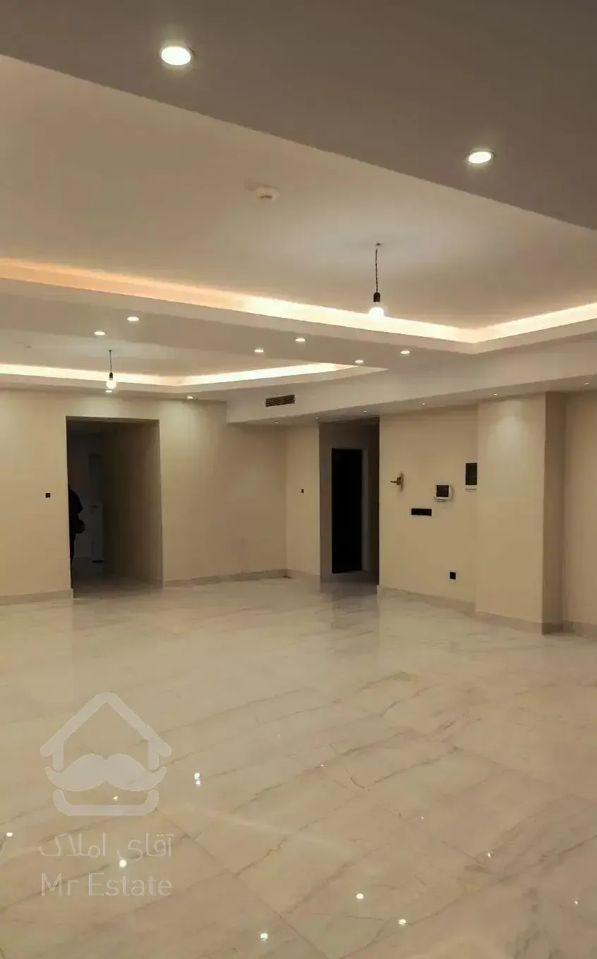 متل قو‌(دریا گوشه)/رهن کامل واحد آپارتمان/ط ۴