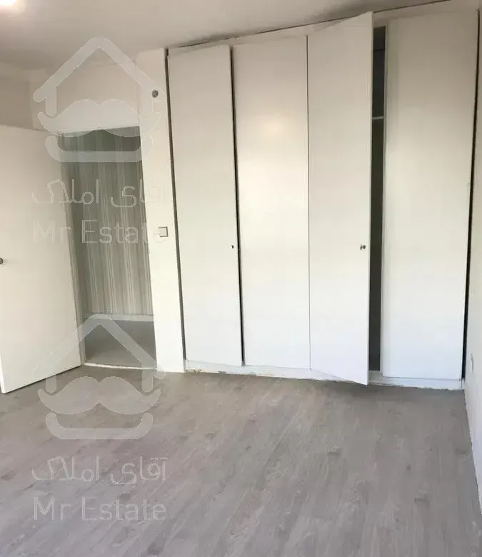 آپارتمان ١۴١ متری ٣ خوابه شهرک اکباتان