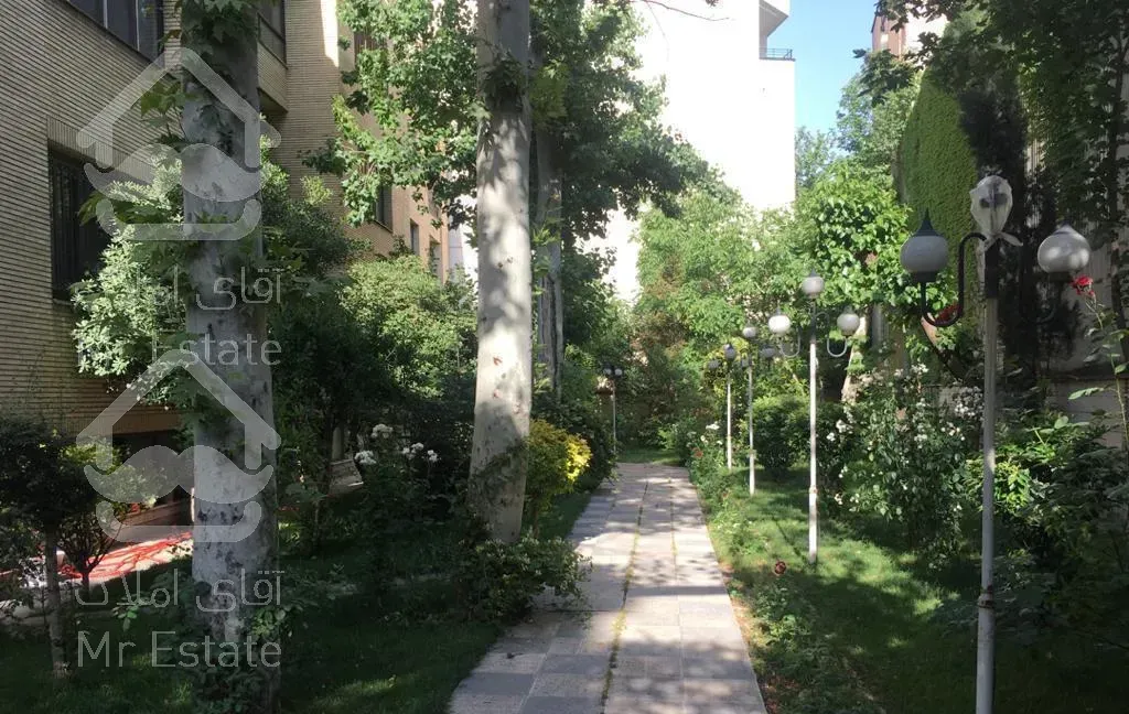 آپارتمان ۱۳۲ متری ۳ خواب