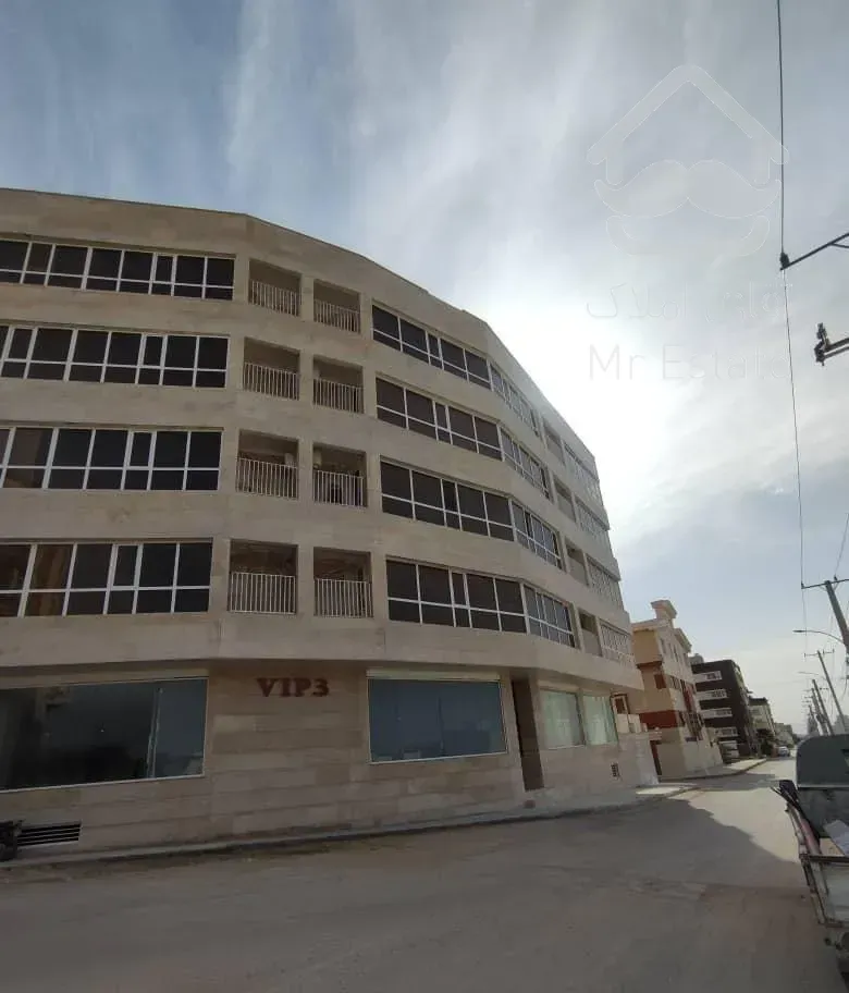 فروش آپارتمان ۱۳۵ متری