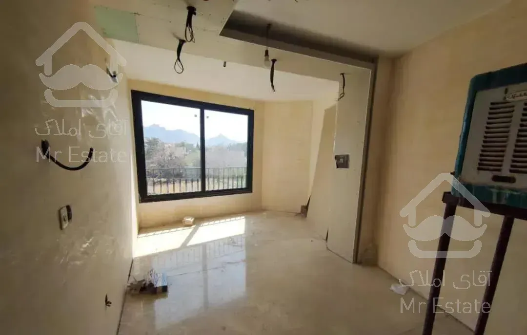 آپارتمان۲۵۰متری/۴خواب/۳طرف نور/میرزاطاهر/فرشتگان