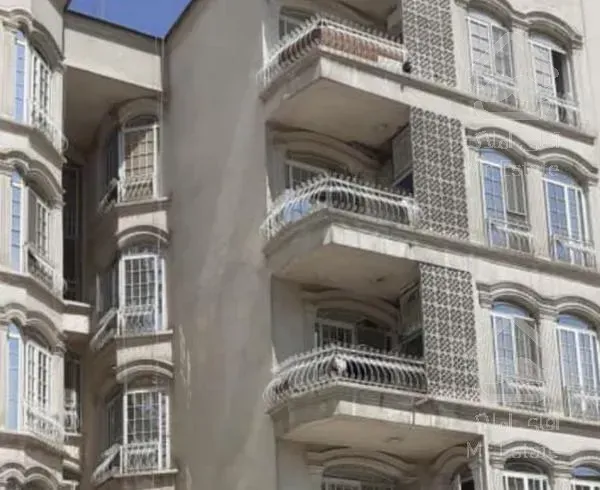 120 متر دو خوابه .بازسازی شده.