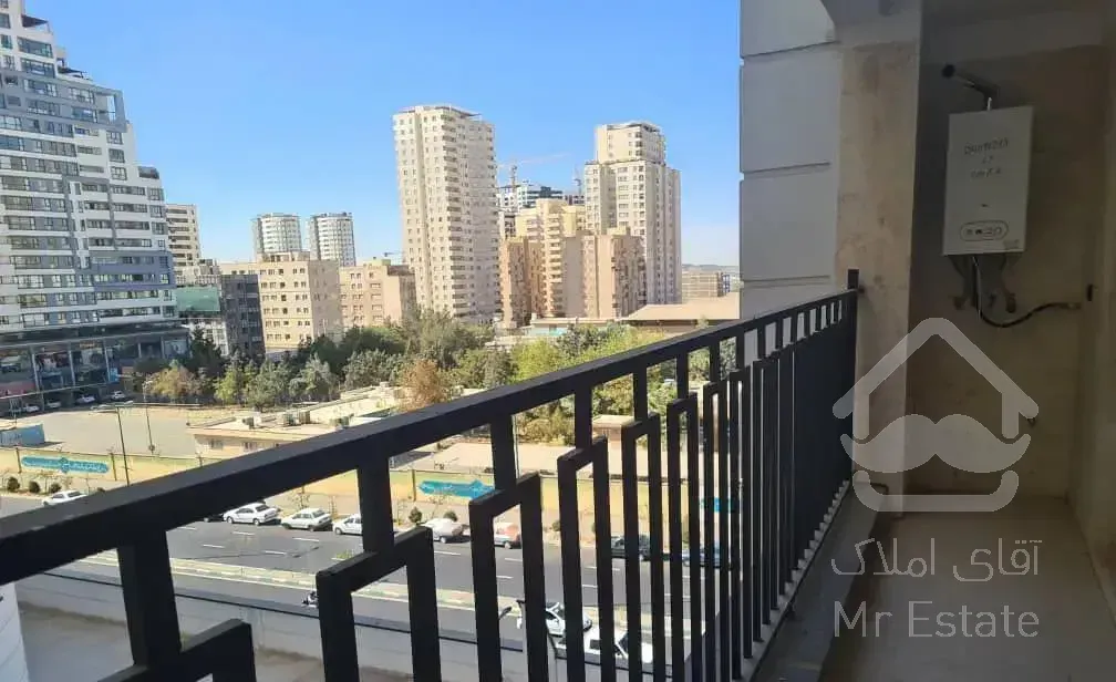 ۱۲۰مترلوکس /برج مجلل رونیکاپالاس/کوهک