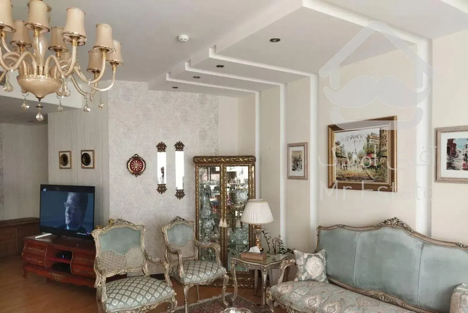 125متر دو خواب  نیاوران