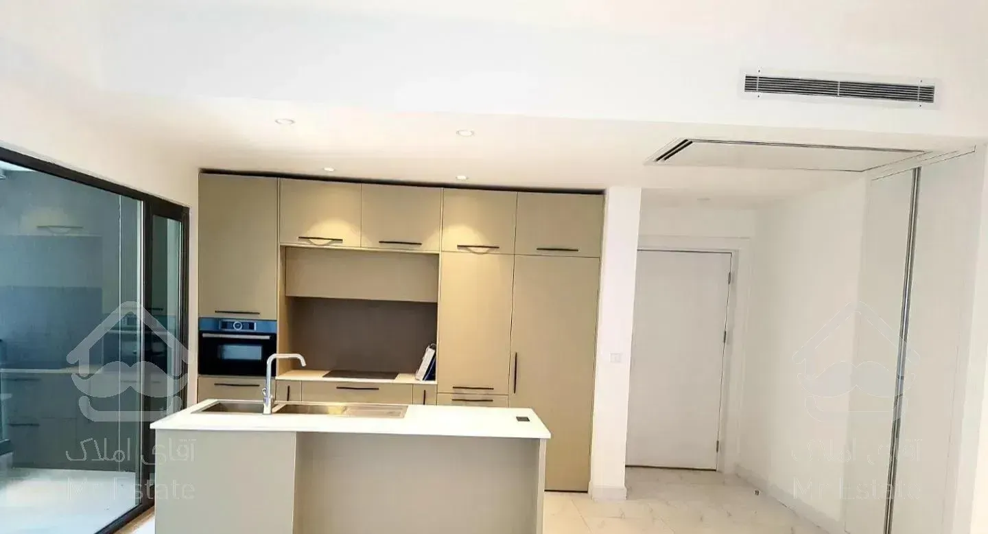 آپارتمان ۱۰۰متری دو خواب مارینا