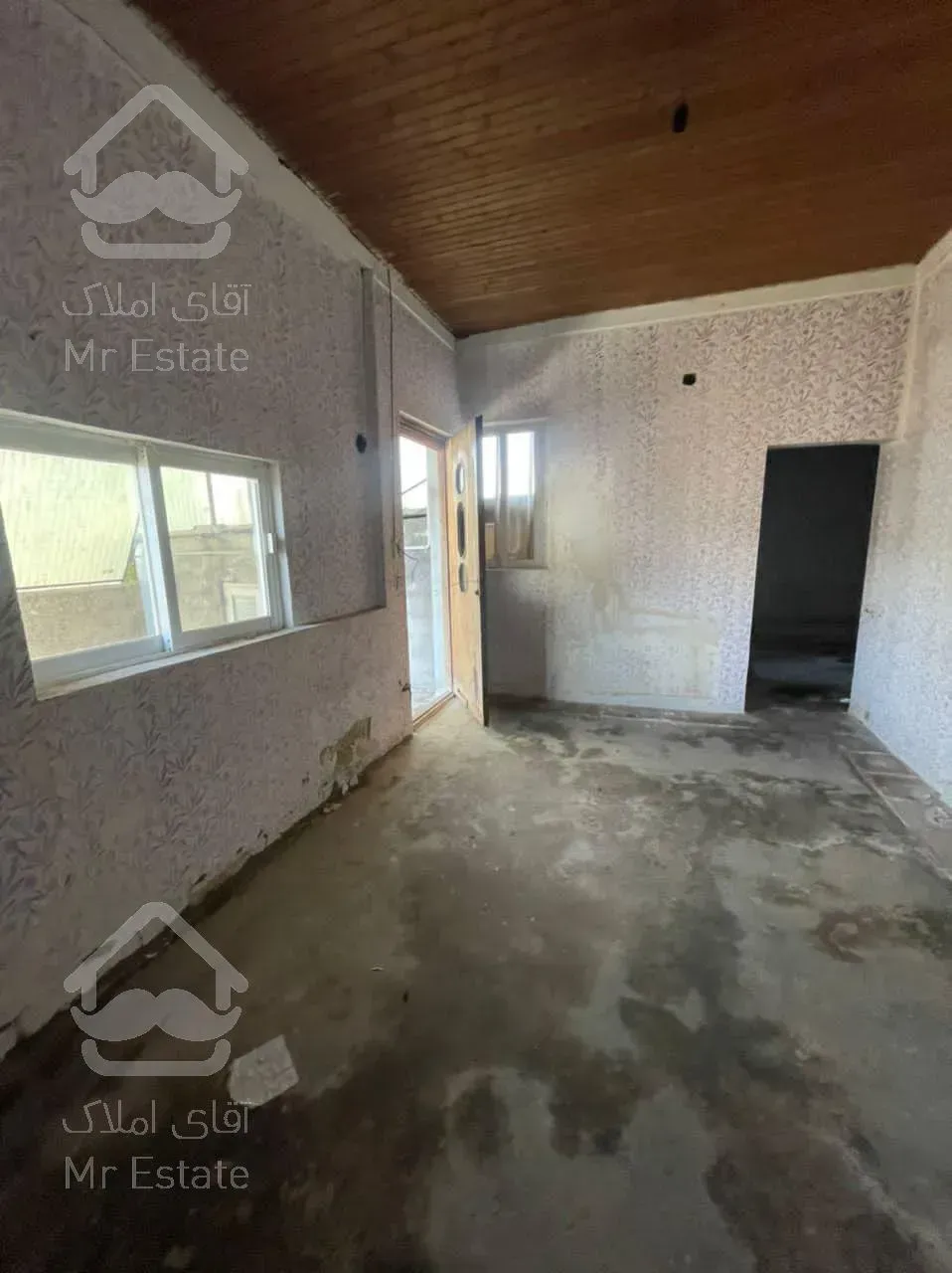 کلنگی ۲۰۰متری فروش فوری قابل بازسازی