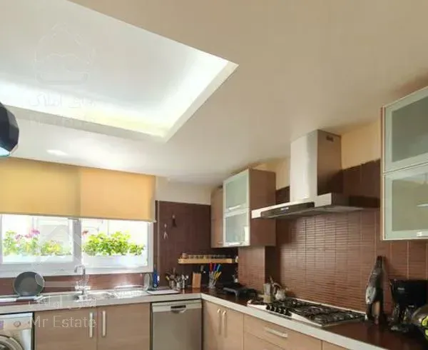 سعادت آباد ۱۶۵ متر ۳ خوابه