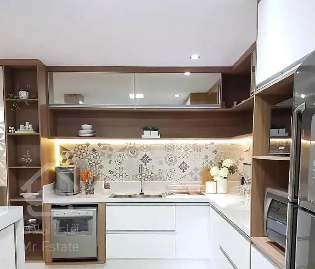 آپارتمان۱۷۱متر۳خواب۷سال ساخت شیک ویو جنگلی خ لاهور