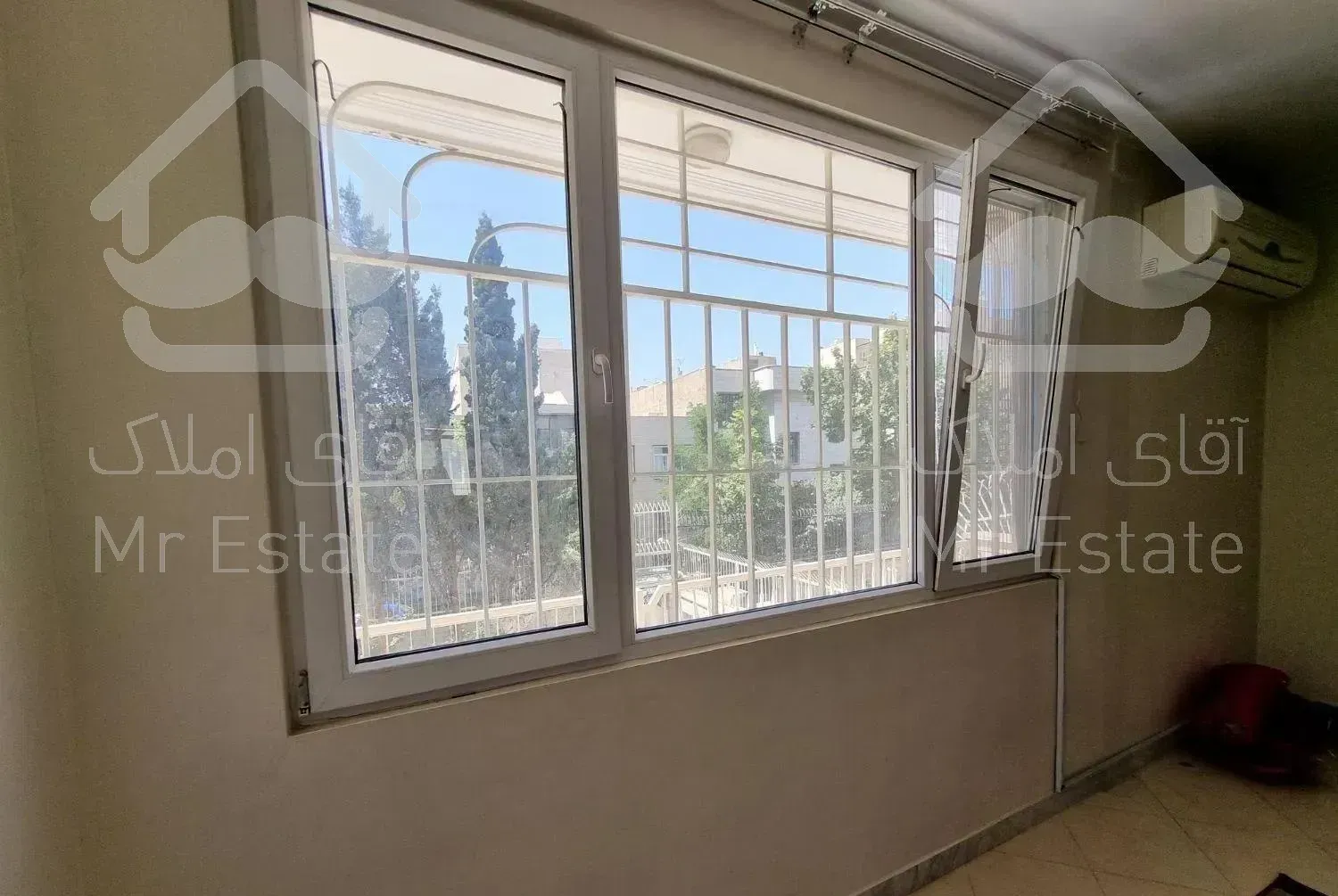 پاسداران ۱۸۰متر گلستان