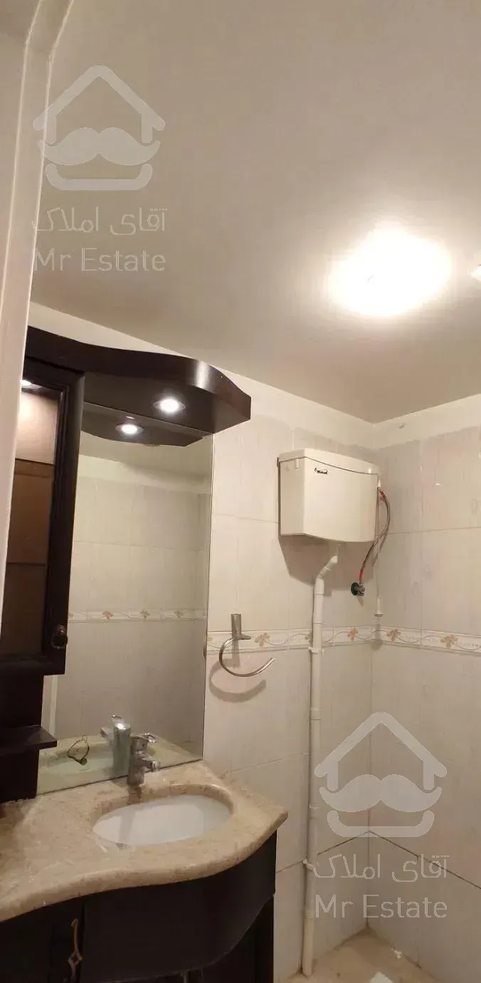 آپارتمان ۱۱۵ متر در قلهک بازسازی شده  فول امکانات