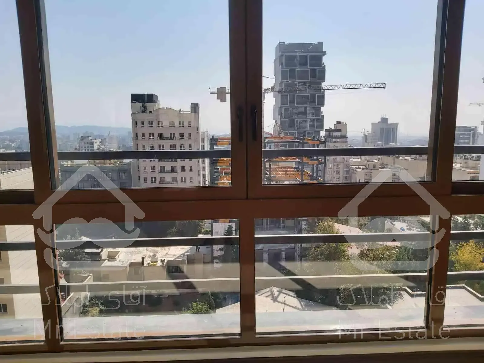 260 متر فول مشاعات اقدسیه طبقات بالا ویو بینظیر