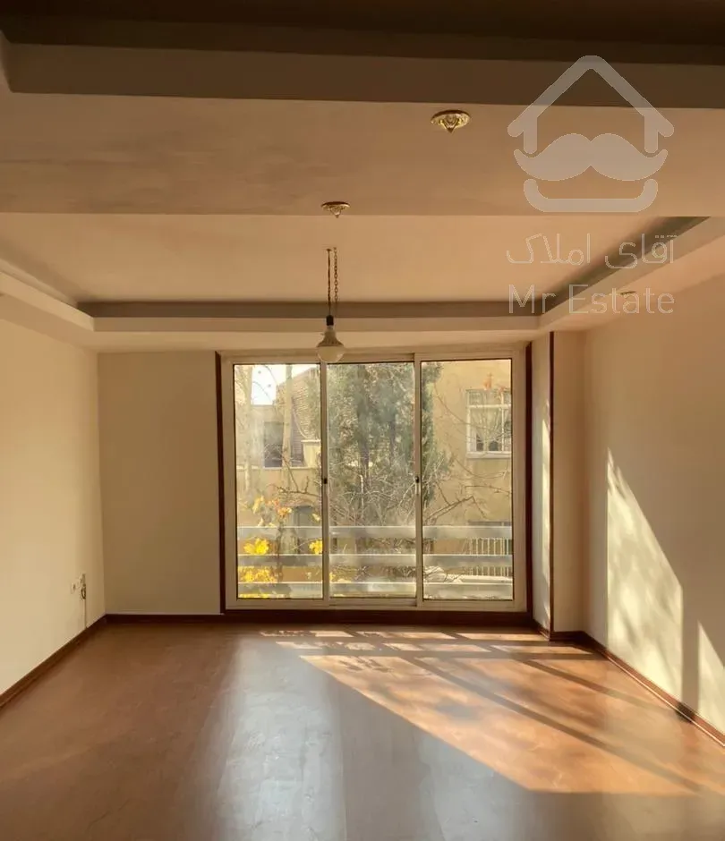 فروش آپارتمان ۵۷ متری جنوبی  1 خوابه منجیل