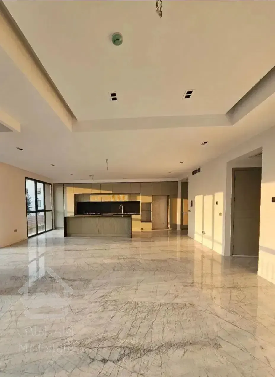 ۲۰۴ متر سازمان شمال / آفتابگیر