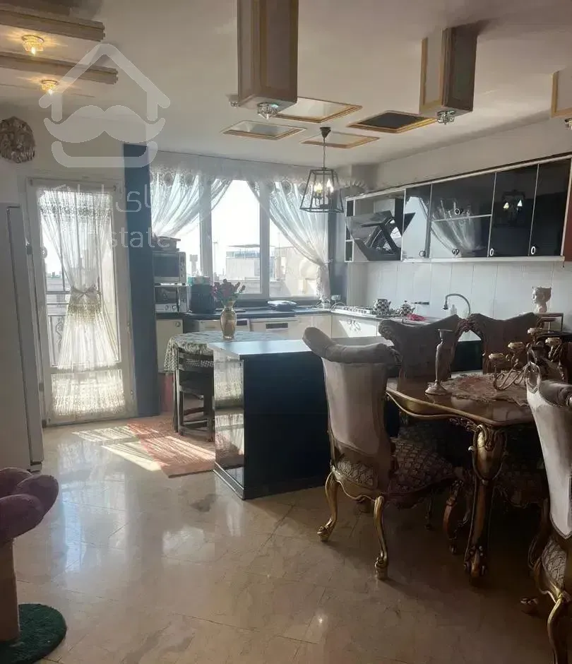 فروش ۱۰۰ متر ۲ خ فول امکانات /تهران ویلا