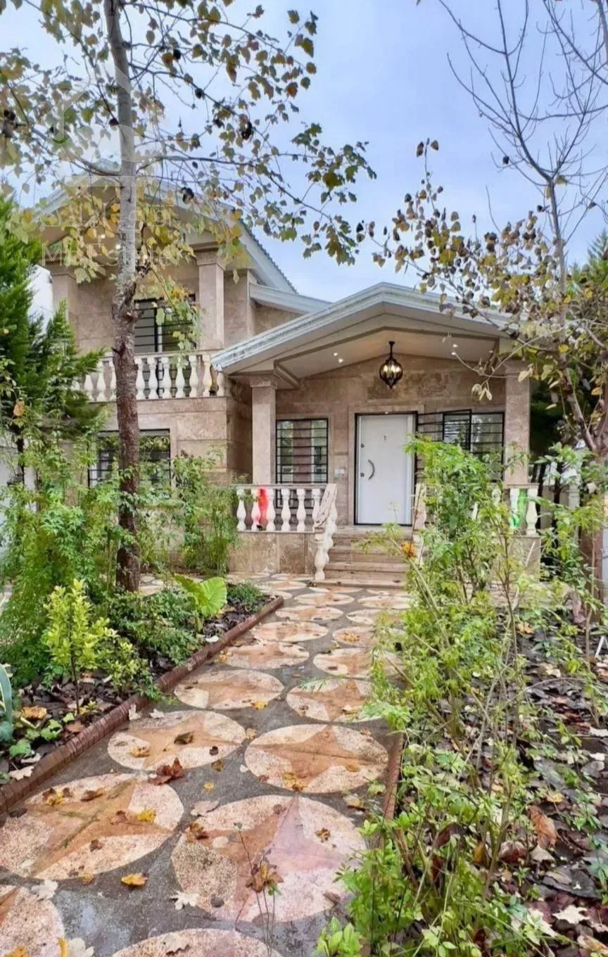 باغ ویلاجنگلی۲۶۶زمین/۱۶۰بنا۳خوابه ویوجنگل سندار