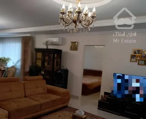 ۱۳۵ متری پر نور در  فرعی