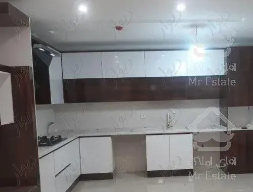 اپارتمان ۱۱۴ متری .دریاچه چیتگر