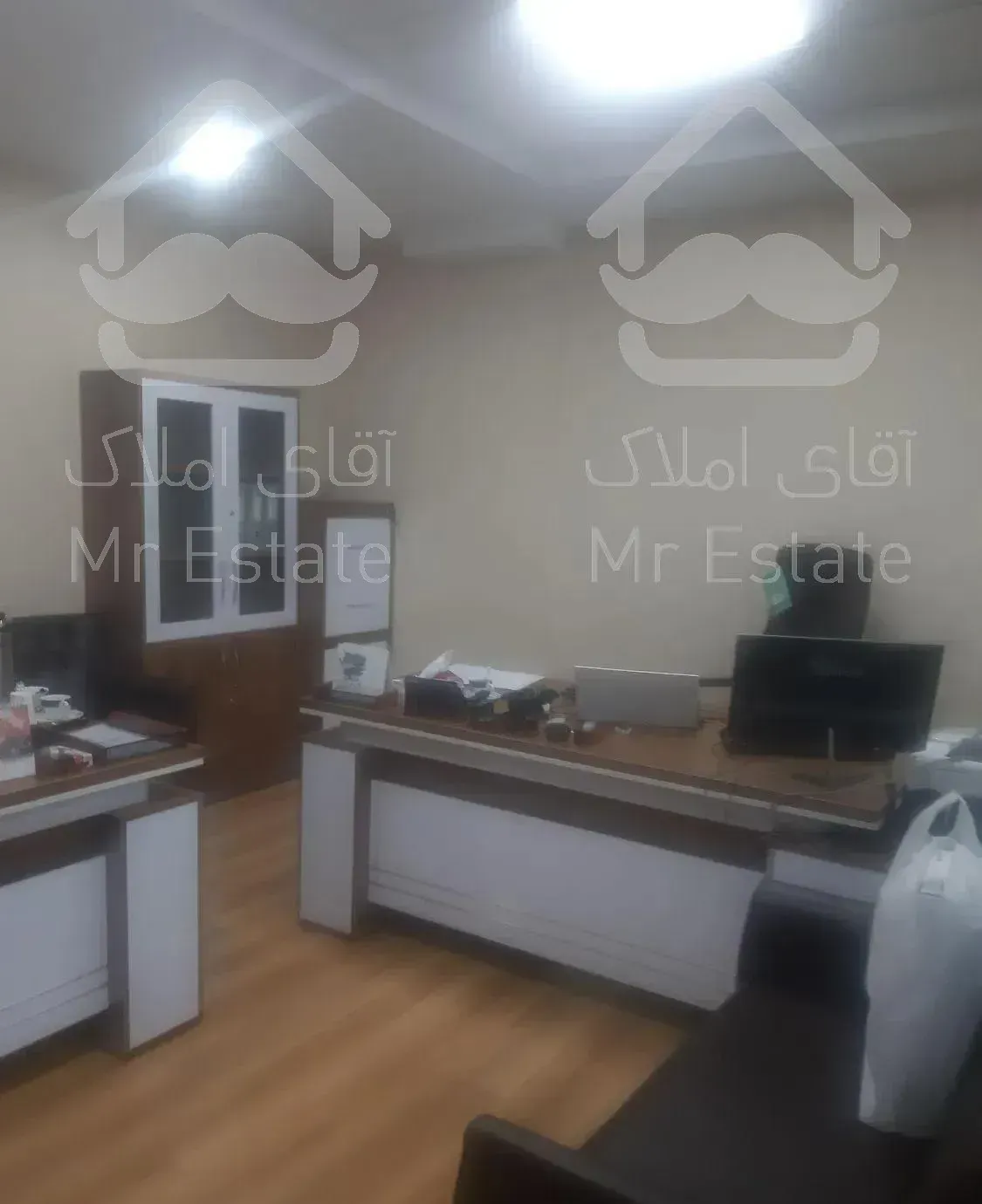 ۱۰۰متراداری،‌آبشار،کنتراست مال یاس۳، دریاچه چیتگر