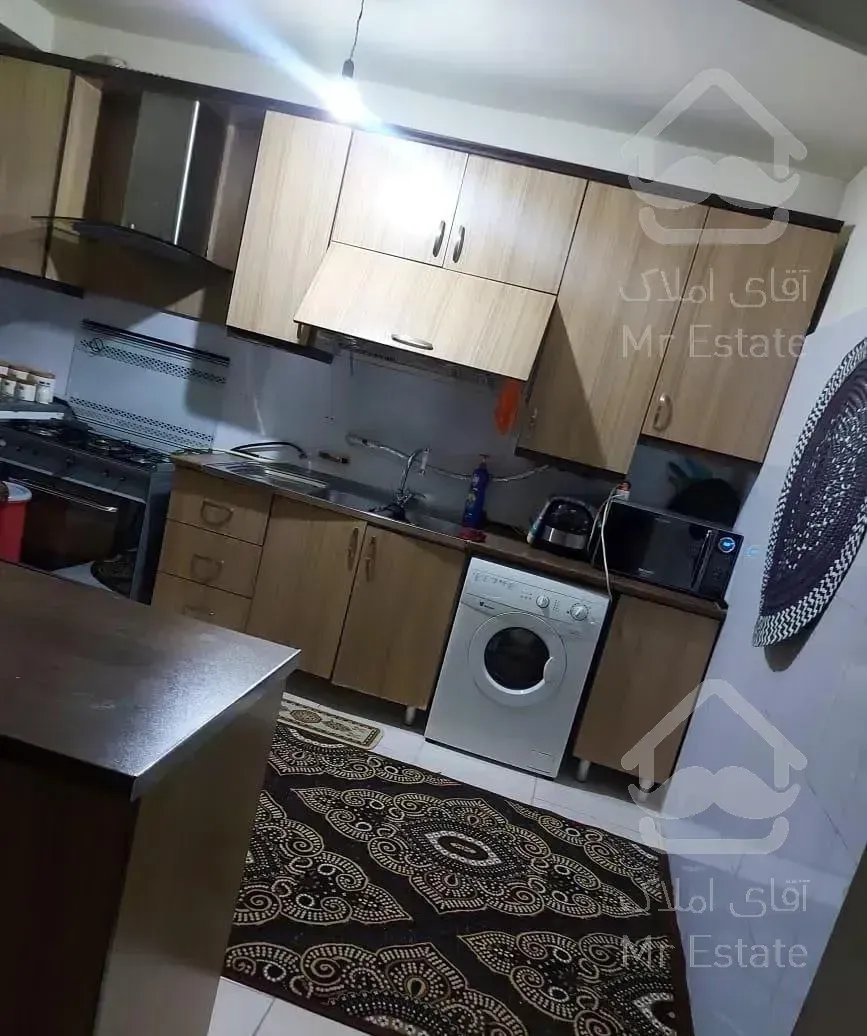 ۱۱۳ متر دو خوابه. اپارتمان  تمیز و مرتب .