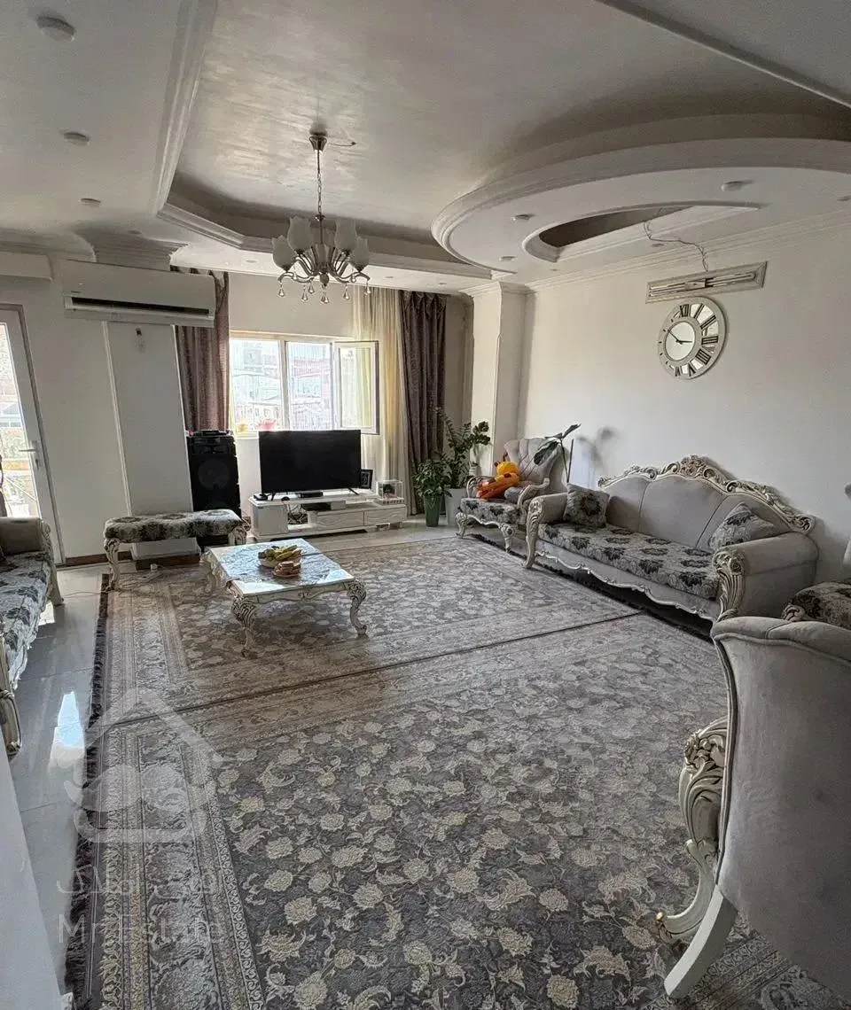 اجاره آپارتمان ۱۱۰ متری طبقه سوم